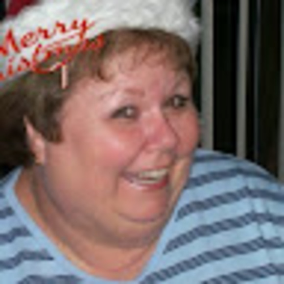 Meet your Posher, Shirley - Picture 1 of 1